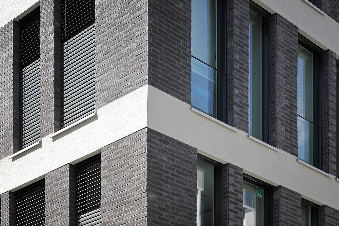 Stroeher Klinkerriemchen Zeitlos Onyxstaub Referenzen Landesaerztekammer Frankfurt 05