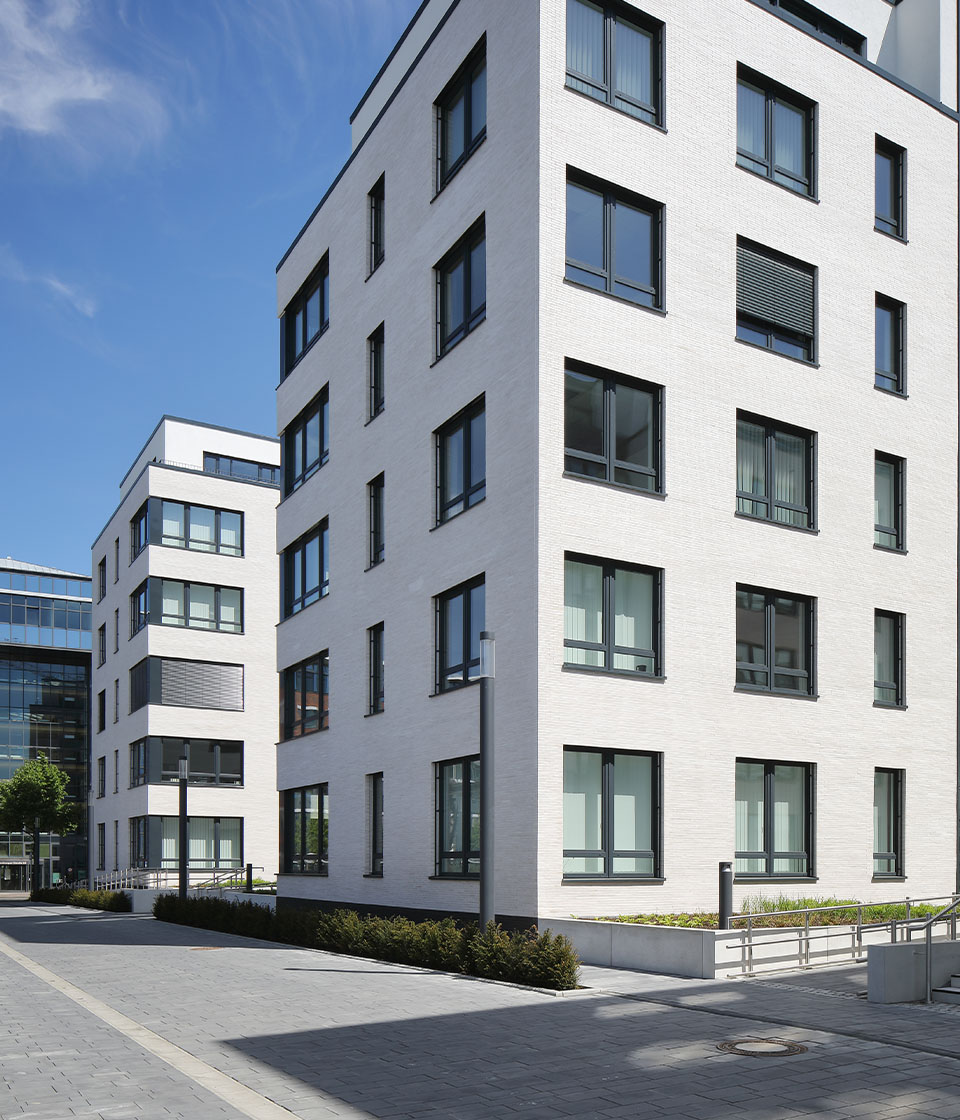 Stroeher Klinkerriemchen Architekturbrand Langformat Referenzen B3 Campus Koeln Thumb