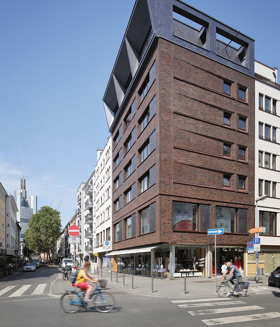 Stroeher Klinkerriemchen Riegel 50 Braunblau Langformat Referenzen Toengesgasse Frankfurt Thumb